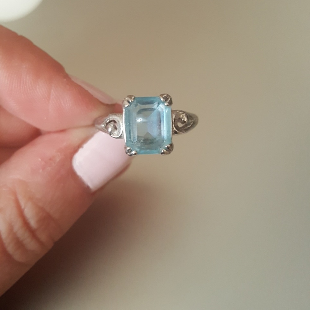 Antique ring